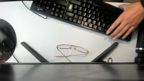 Snapshot of charlot_milf chatting on 09/24/25, 11:57 Charlot milf online show from 09/24/25, 11:57