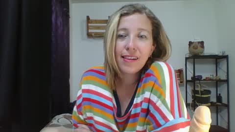 charlott online show from 12/24/24, 05:38