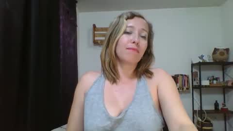 charlott online show from 02/11/25, 03:50