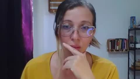 charlott online show from 10/21/25, 07:14