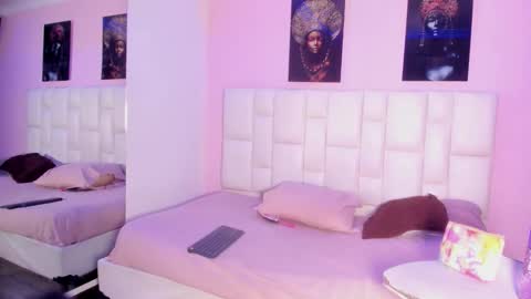 charlot_vega_ online show from 11/15/25, 10:34