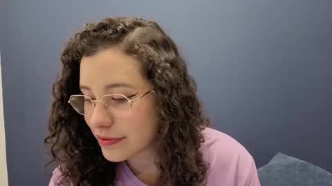 Snapshot of charlote__miller chatting on 09/20/25, 09:10 You honey online show from 09/20/25, 09:10