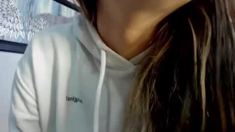 Snapshot of charlote_horny chatting on 10/28/25, 12:19 Charlote online show from 10/28/25, 12:19