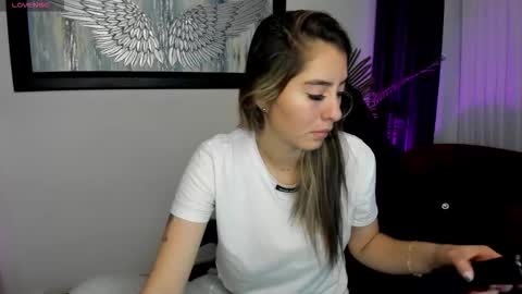 Snapshot of charlote_horny chatting on 11/01/25, 11:56 Charlote online show from 11/01/25, 11:56