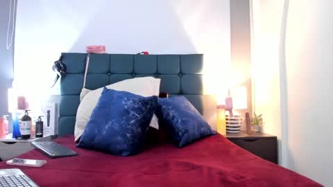 Charlott online show from 09/11/25, 08:20