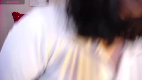 Snapshot of charlotte1_ls chatting on 01/17/25, 01:04 charlotte1_ls online show from 01/17/25, 01:04