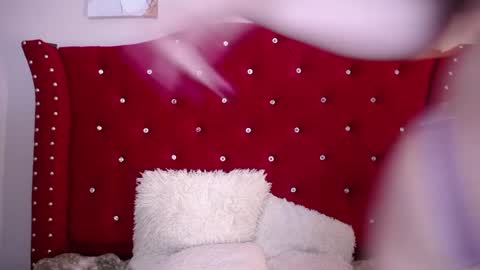 Snapshot of charlotte1_ls chatting on 02/11/25, 12:38 charlotte1_ls online show from 02/11/25, 12:38