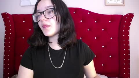 Snapshot of charlotte1_ls chatting on 02/12/25, 01:41 charlotte1_ls online show from 02/12/25, 01:41