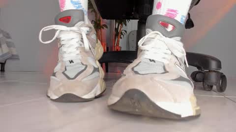 charlotte  grey online show from 10/13/25, 07:36