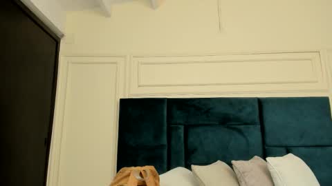 Charlotte Mayers online show from 02/19/25, 11:17