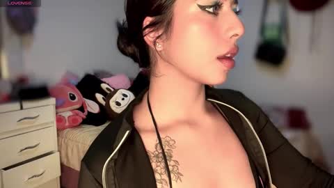 Charlotte online show from 11/10/25, 12:31