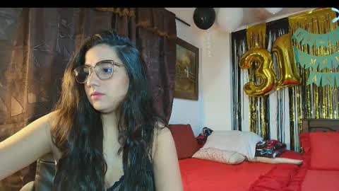 Snapshot of charlotte_richardson chatting on 10/27/25, 12:15 charlotte_richardson online show from 10/27/25, 12:15