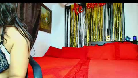 Snapshot of charlotte_richardson chatting on 10/28/25, 01:53 charlotte_richardson online show from 10/28/25, 01:53