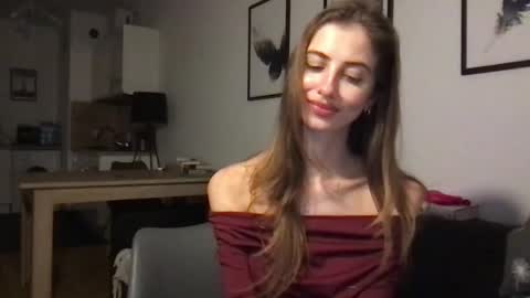 Charlotte Roche online show from 02/24/25, 06:26