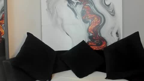 Snapshot of charlottegray_1 chatting on 09/12/25, 04:01 charlottegray_1 online show from 09/12/25, 04:01