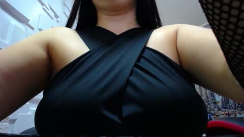 Charlotte  Schmidt online show from 09/26/25, 11:25