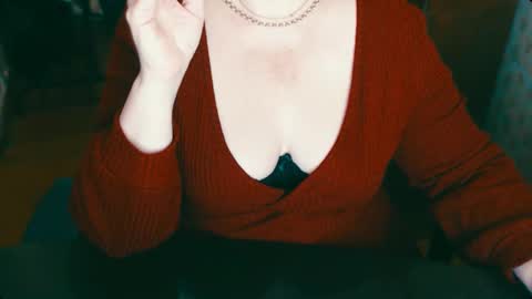 Snapshot of charlottextasty chatting on 01/27/25, 11:00 CharlotteXTasty online show from 01/27/25, 11:00