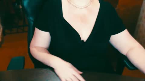 Snapshot of charlottextasty chatting on 01/29/25, 01:07 CharlotteXTasty online show from 01/29/25, 01:07