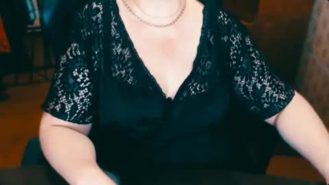 Snapshot of charlottextasty chatting on 03/12/25, 03:18 CharlotteXTasty online show from 03/12/25, 03:18