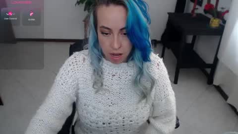 Snapshot of charlottezoe1 chatting on 02/12/25, 04:11 charlottezoe online show from 02/12/25, 04:11
