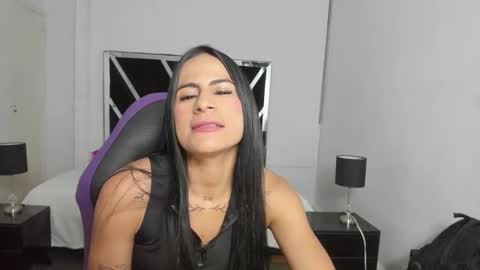    online show from 10/25/25, 11:29