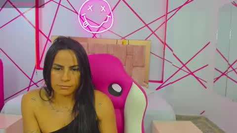    online show from 11/12/25, 06:41