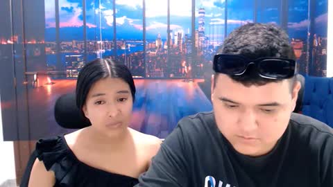 charlyandlaura online show from 10/08/25, 07:22