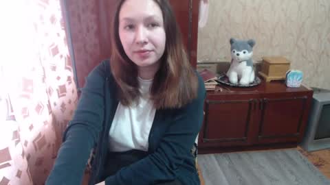 Snapshot of charming_ass chatting on 12/19/24, 08:45 Maria and Maik online show from 12/19/24, 08:45