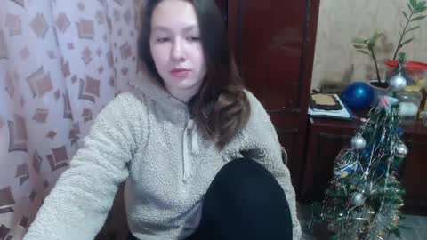 Snapshot of charming_ass chatting on 01/16/25, 05:21 Maria and Maik online show from 01/16/25, 05:21