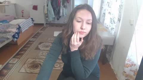 Snapshot of charming_ass chatting on 02/11/25, 12:05 Maria and Maik online show from 02/11/25, 12:05