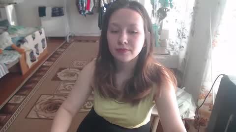 Snapshot of charming_ass chatting on 02/24/25, 12:26 Maria and Maik online show from 02/24/25, 12:26