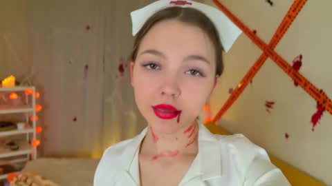 Kaylee online show from 10/27/25, 04:44