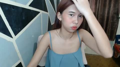 Charm online show from 11/06/25, 05:52