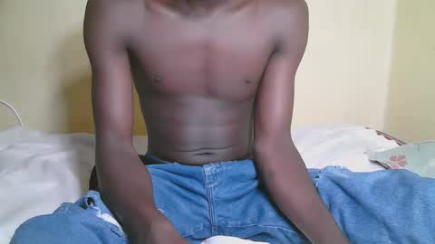 charmzboy online show from 10/15/25, 05:51