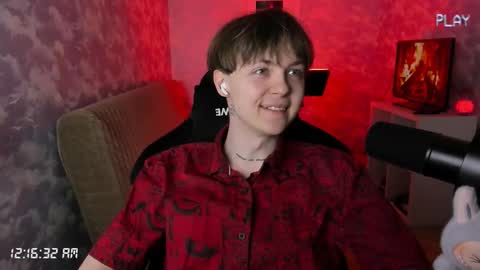 lynxy online show from 10/21/25, 09:15