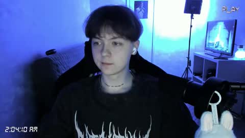 lynxy online show from 10/22/25, 11:04