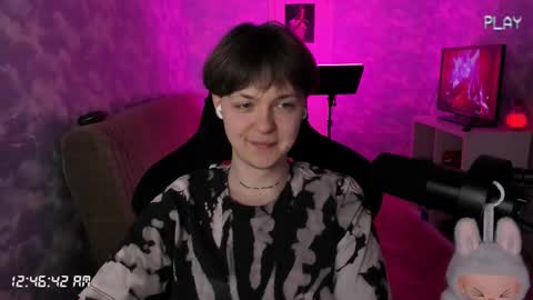 lynxy online show from 10/23/25, 09:46