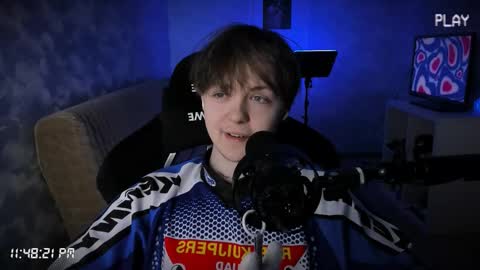 lynxy online show from 11/17/25, 08:47