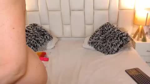 Charon  Stom online show from 01/10/25, 11:50