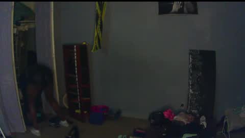 Snapshot of charr1barr chatting on 01/05/25, 01:24 Miss Chocolate online show from 01/05/25, 01:24