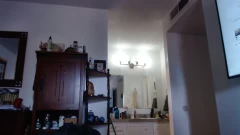 Snapshot of charr1barr chatting on 10/12/25, 04:17 Miss Chocolate online show from 10/12/25, 04:17