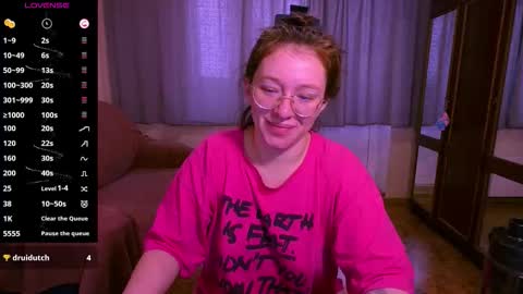 chatur_fun online show from 11/12/25, 04:02