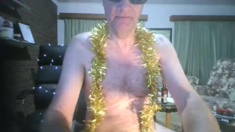 Snapshot of chaturdell9359 chatting on 12/22/24, 01:44 We Chat online show from 12/22/24, 01:44