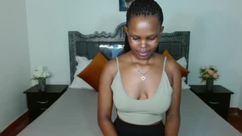 Snapshot of chayenie chatting on 09/21/25, 05:14 Cheyenne online show from 09/21/25, 05:14