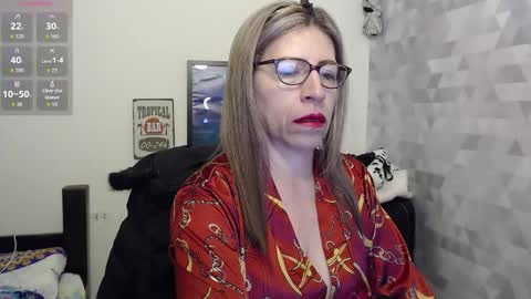 Snapshot of chayla_ruiz chatting on 09/20/25, 11:11 CHAYLA VICTORIA RUIZ online show from 09/20/25, 11:11