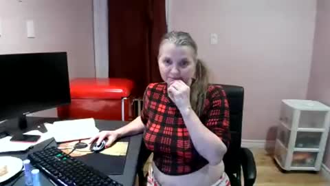 chealsiek online show from 11/01/25, 02:35