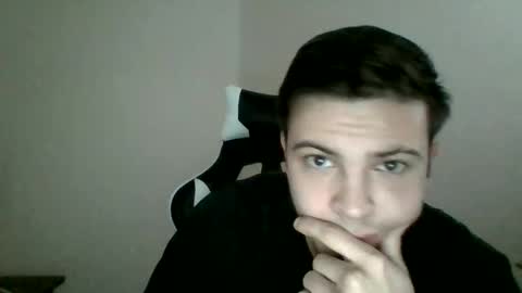 cheddarbob93695 online show from 11/15/25, 09:21