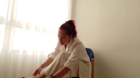 Snapshot of cheek_chic12 chatting on 09/19/25, 10:10 Regina Phalange online show from 09/19/25, 10:10