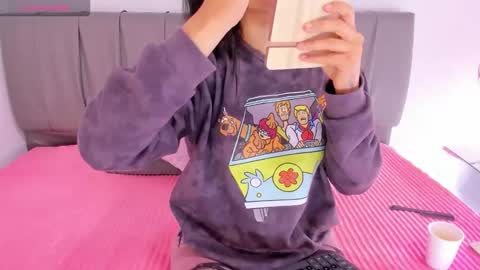 Snapshot of cheerlynn chatting on 10/08/25, 04:04 Cherlyn online show from 10/08/25, 04:04