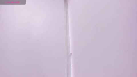 Snapshot of cheerlynn chatting on 10/21/25, 03:46 Cherlyn online show from 10/21/25, 03:46